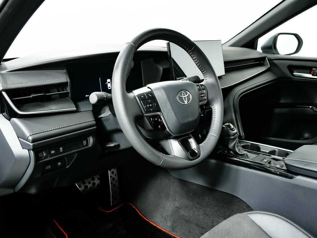 Купить Toyota Camry с пробегом. Фото: #12