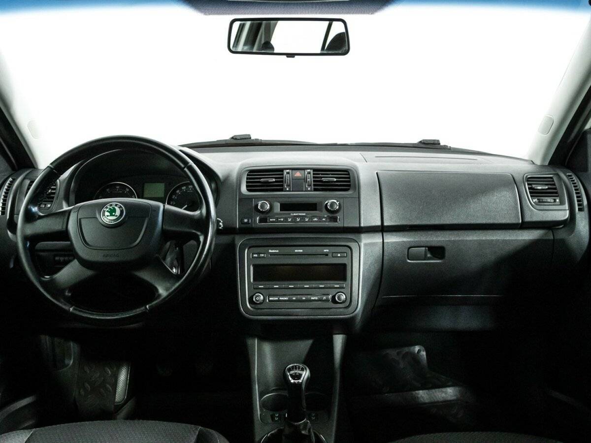 Купить Skoda Fabia с пробегом. Фото: #12