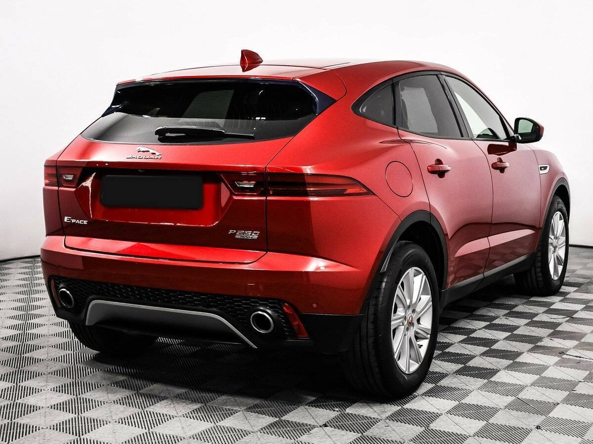Купить Jaguar E-Pace с пробегом. Фото: #4