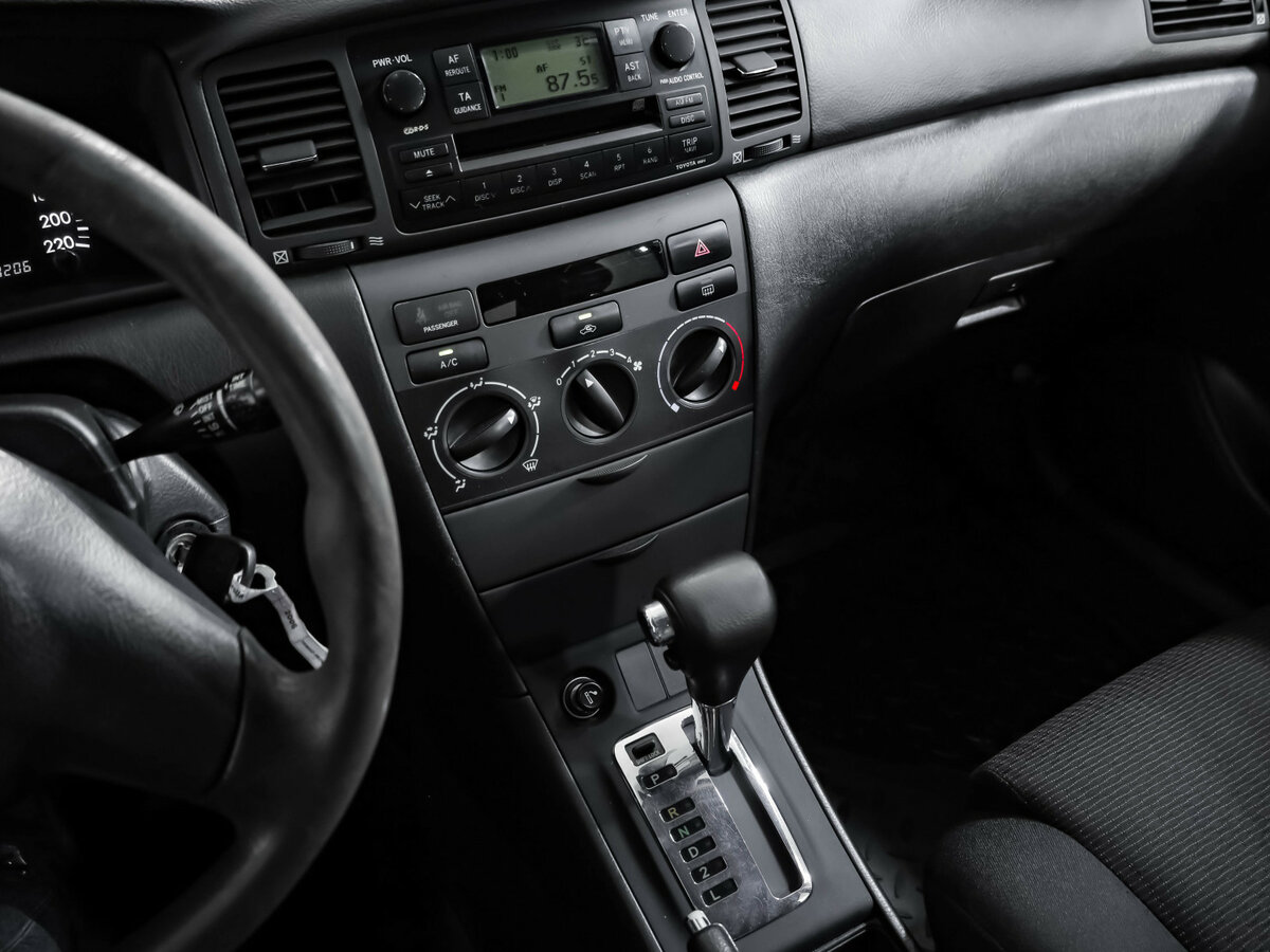 Купить Toyota Corolla с пробегом. Фото: #14