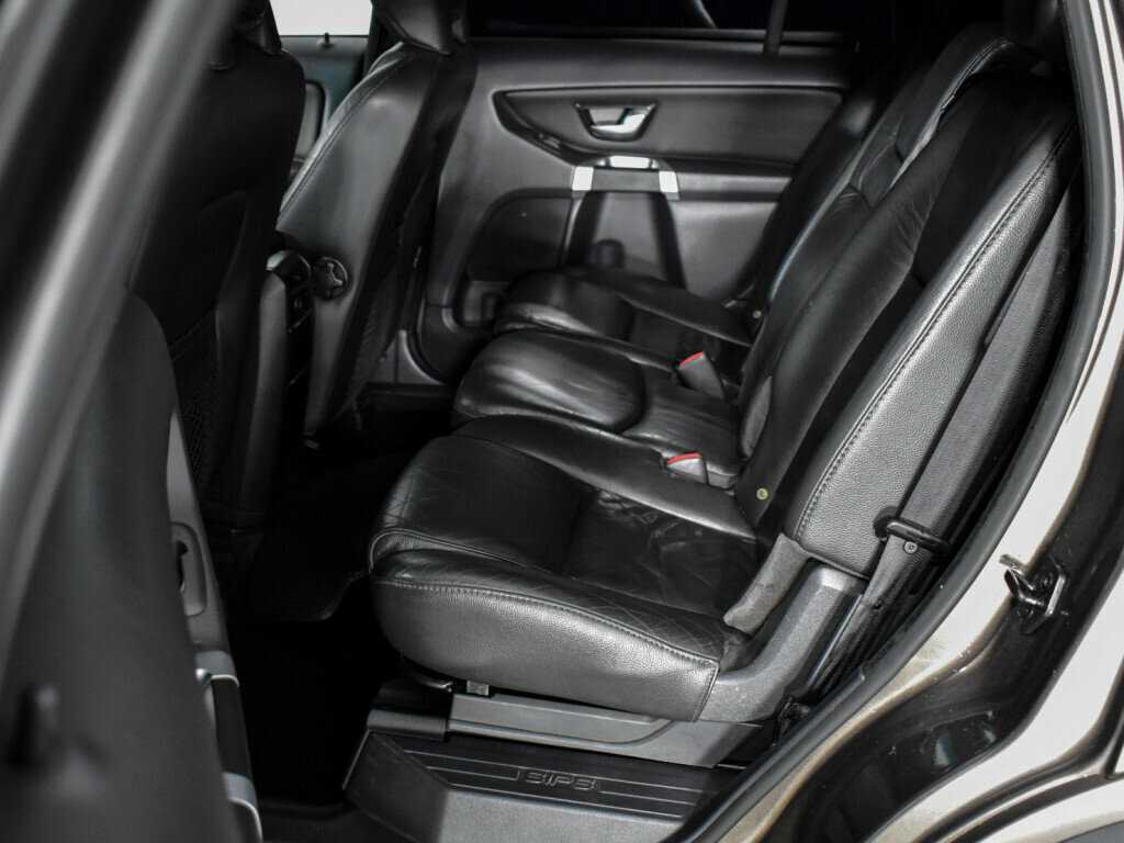 Купить Volvo XC90 с пробегом. Фото: #8