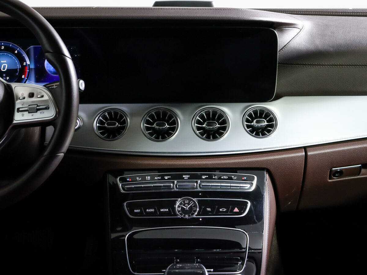 Купить Mercedes-Benz CLS с пробегом. Фото: #10