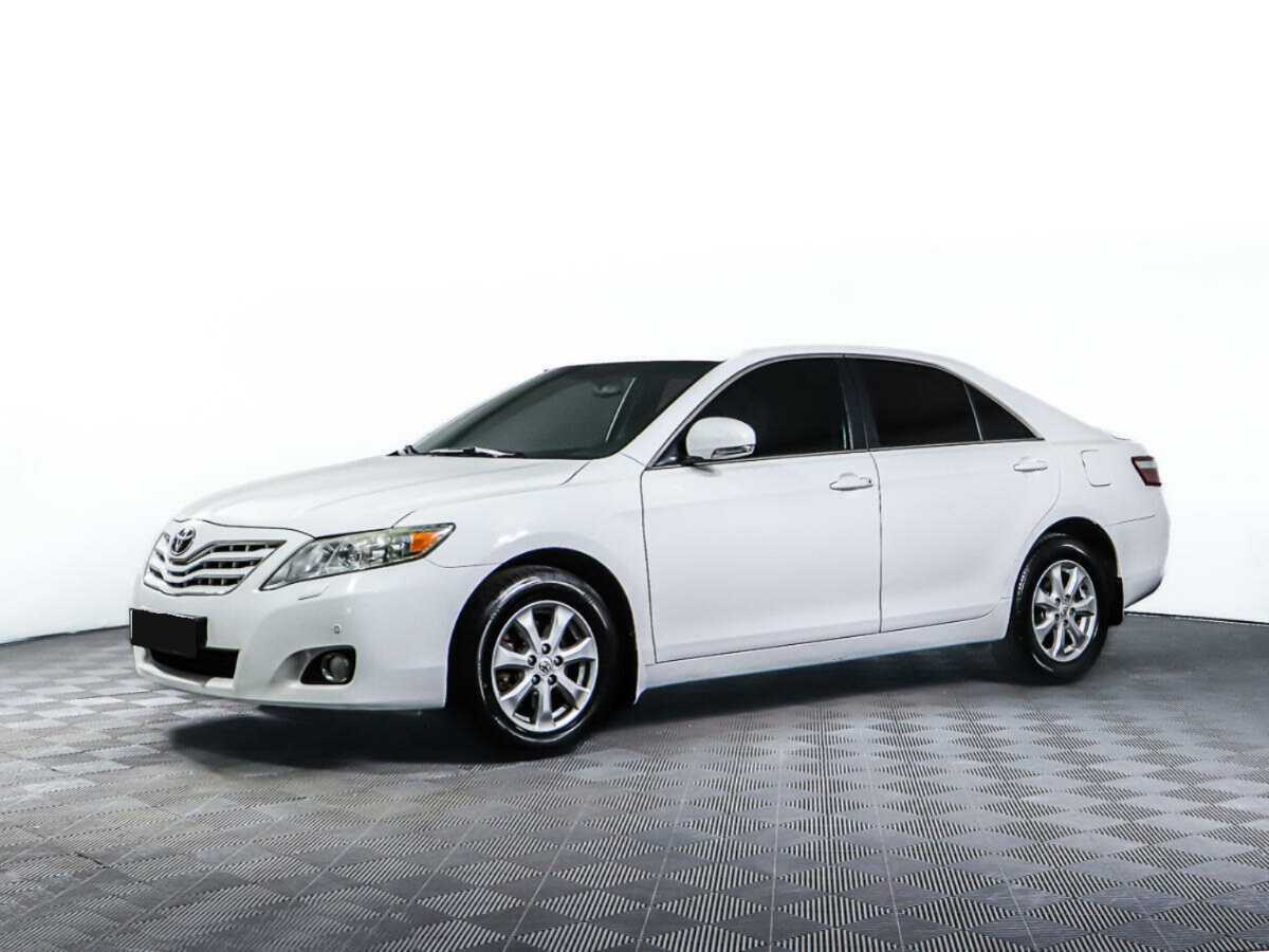 Купить Toyota Camry с пробегом. Посмотреть фото