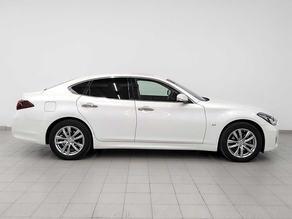 Купить Infiniti Q70 с пробегом. Фото: #3