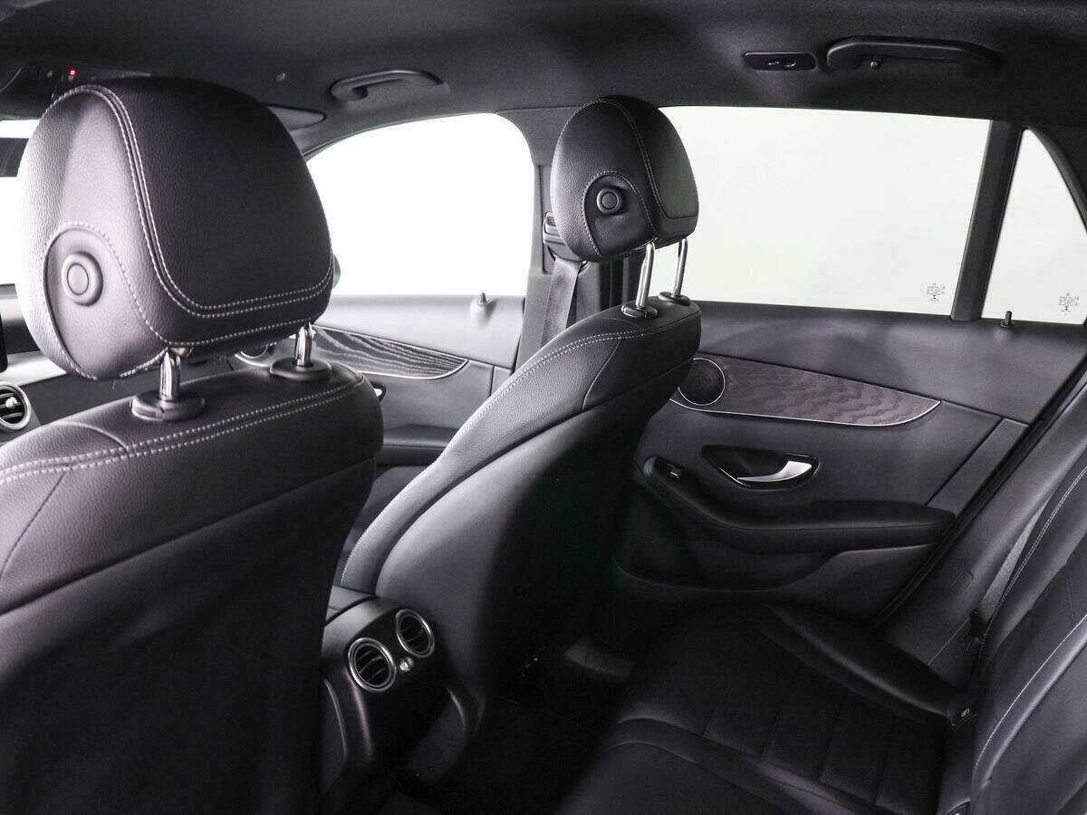 Купить Mercedes-Benz GLC с пробегом. Фото: #13