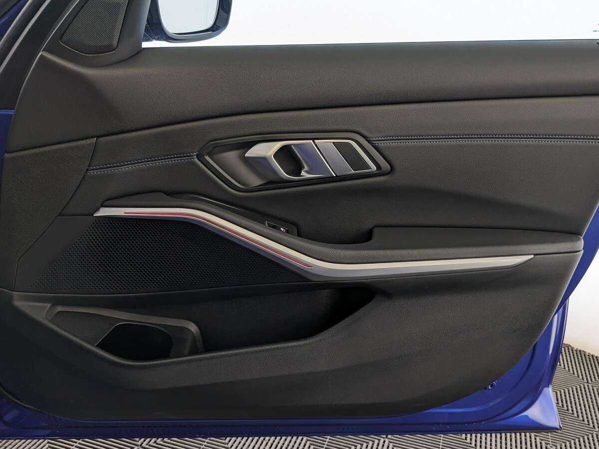 Купить BMW 3 серии с пробегом. Фото: #20
