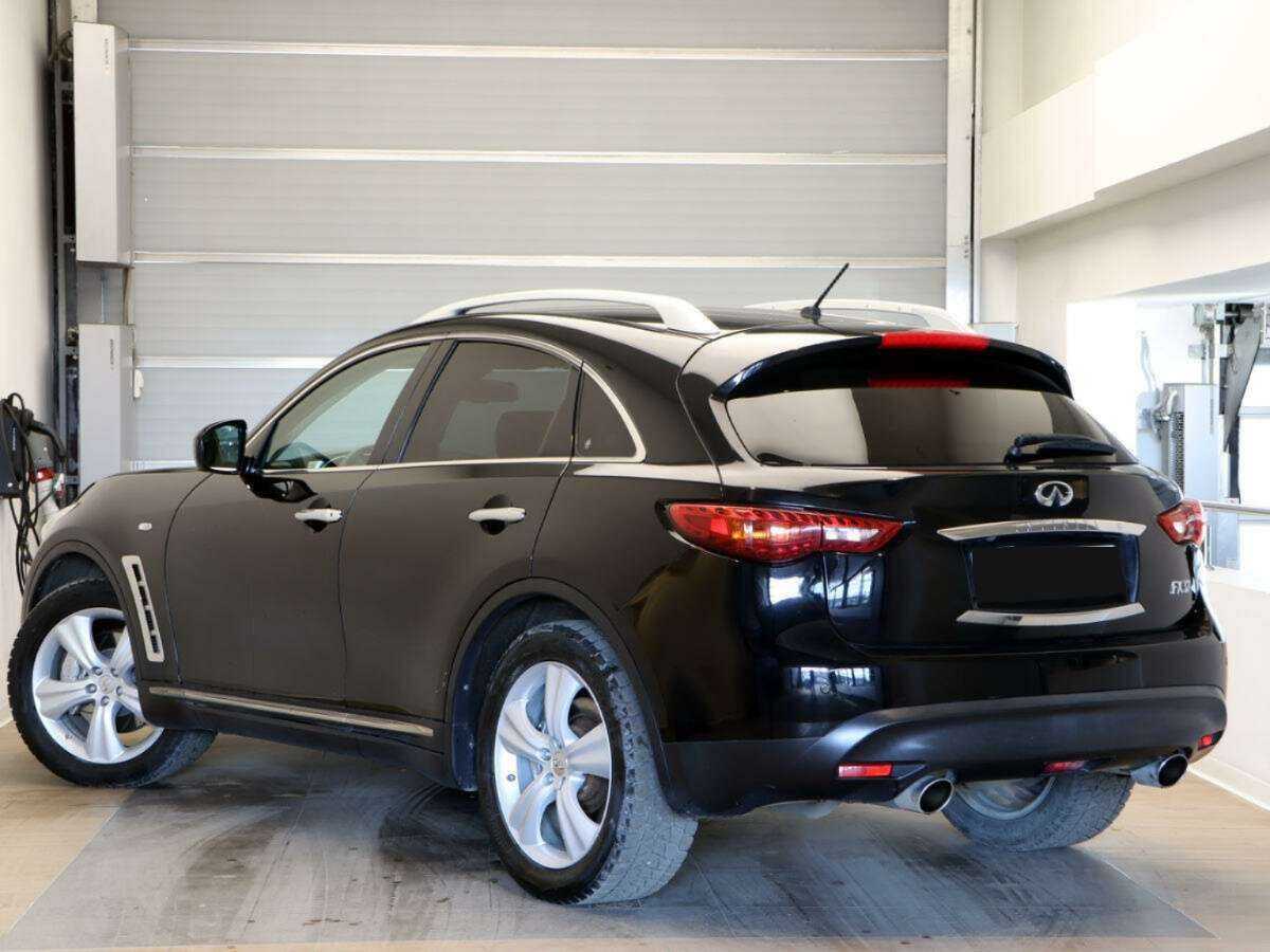 Купить Infiniti FX с пробегом. Фото: #3