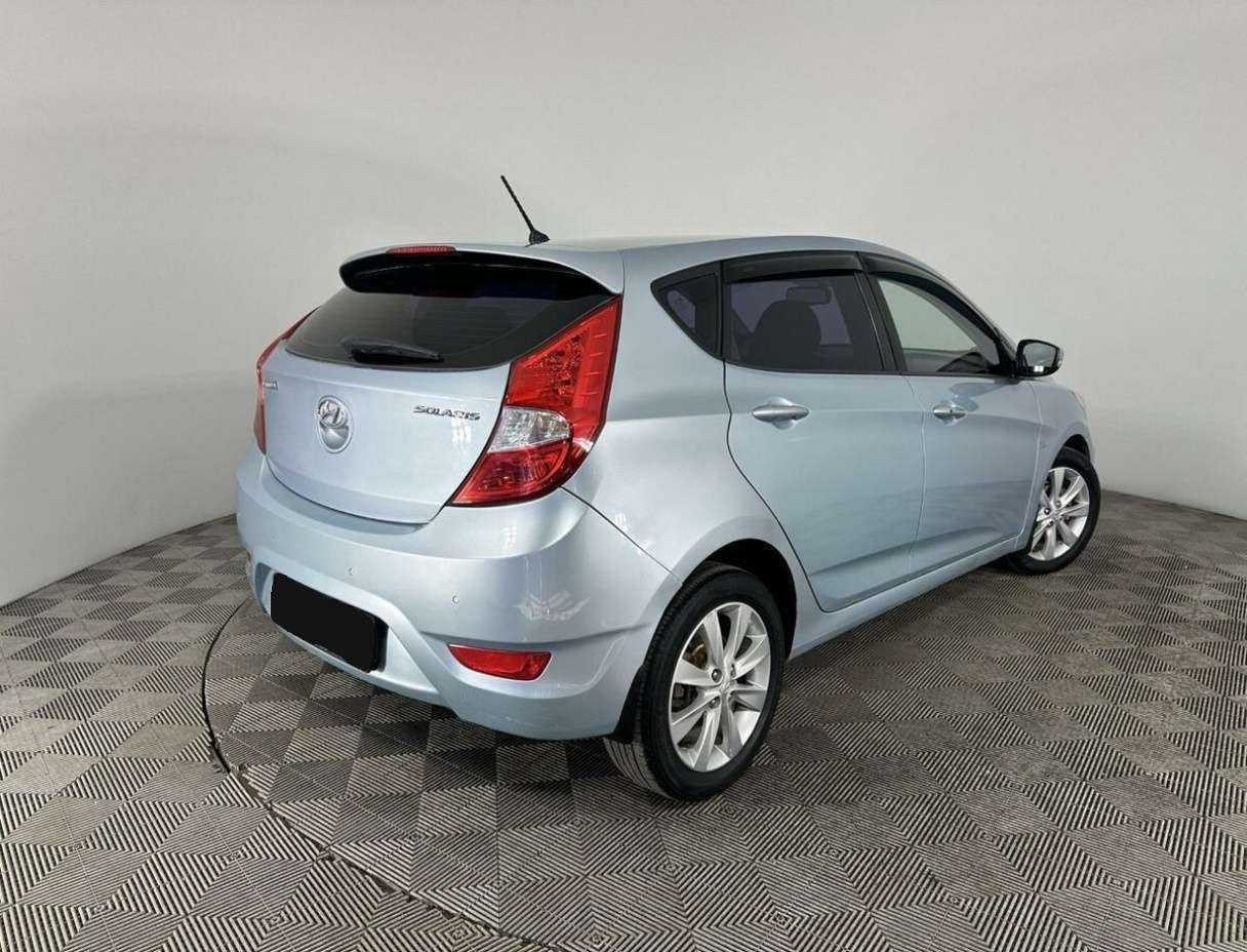 Купить Hyundai Solaris с пробегом. Фото: #5