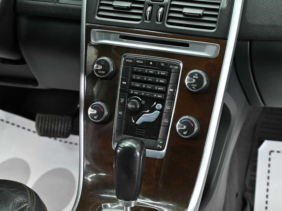 Купить Volvo XC60 с пробегом. Фото: #12