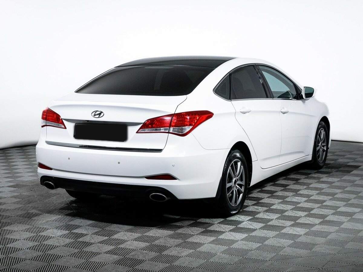 Купить Hyundai i40 с пробегом. Фото: #4