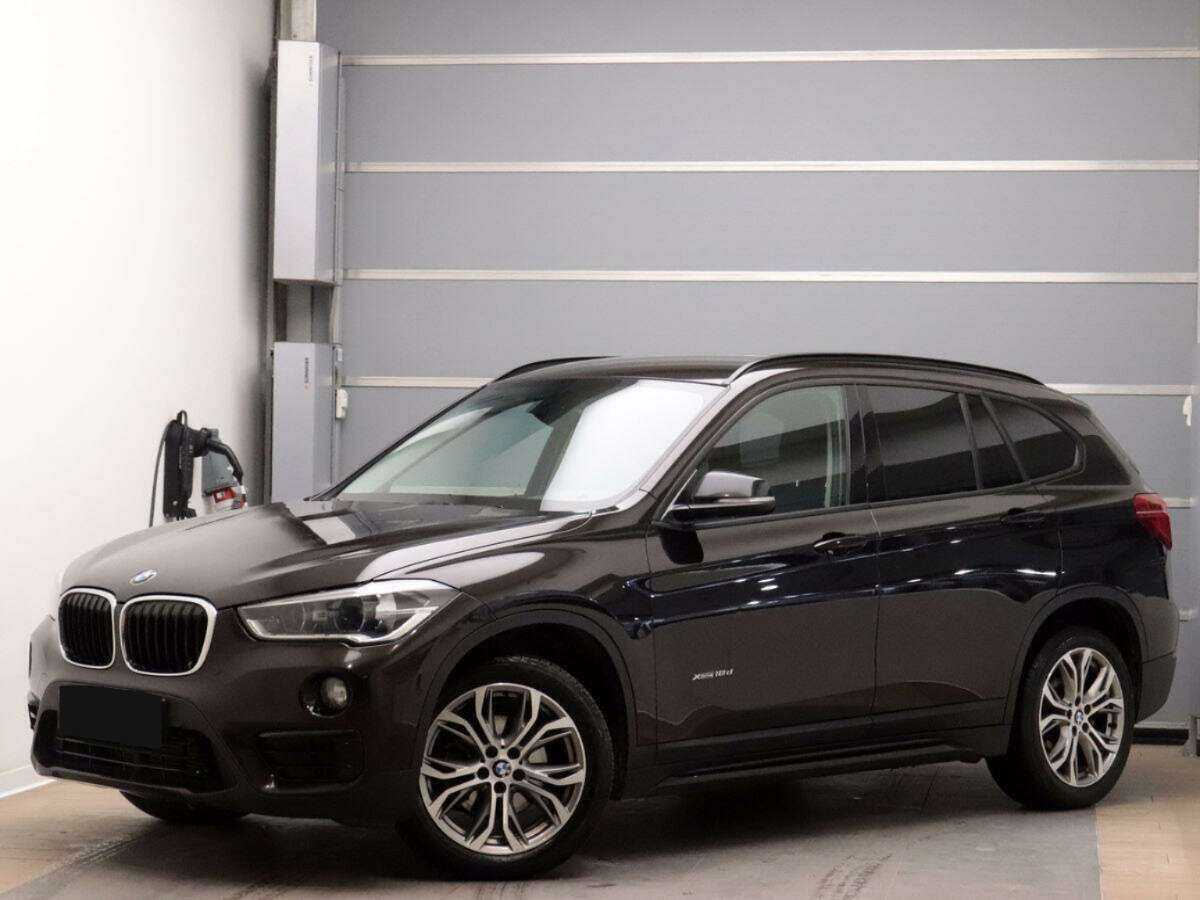 Купить BMW X1 с пробегом. Посмотреть фото