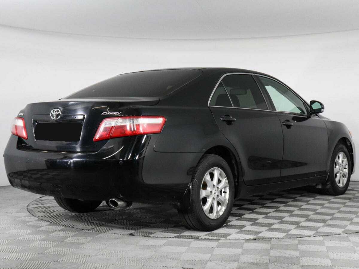 Купить Toyota Camry с пробегом. Фото: #2