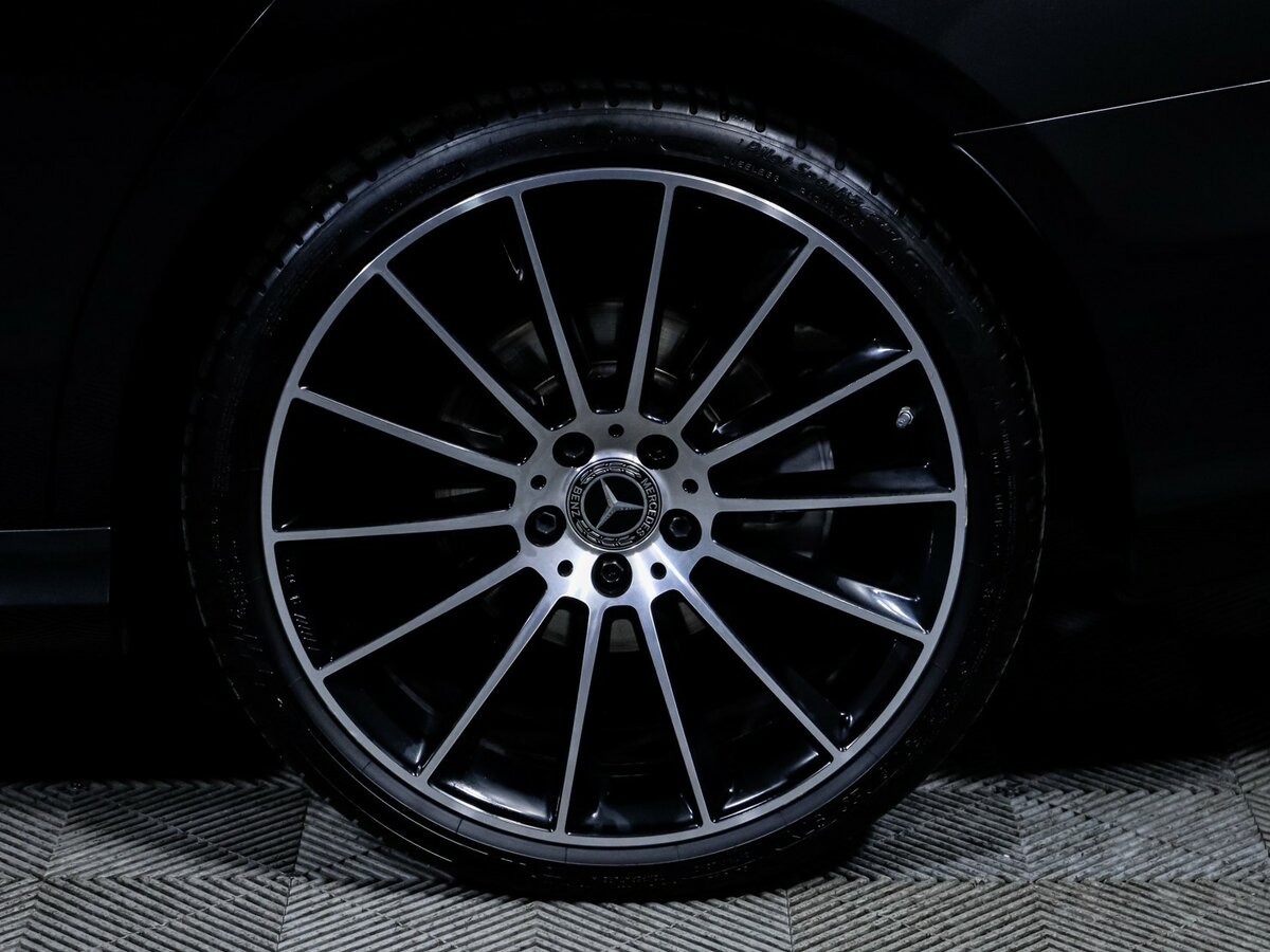 Купить Mercedes-Benz E-Класс с пробегом. Фото: #13