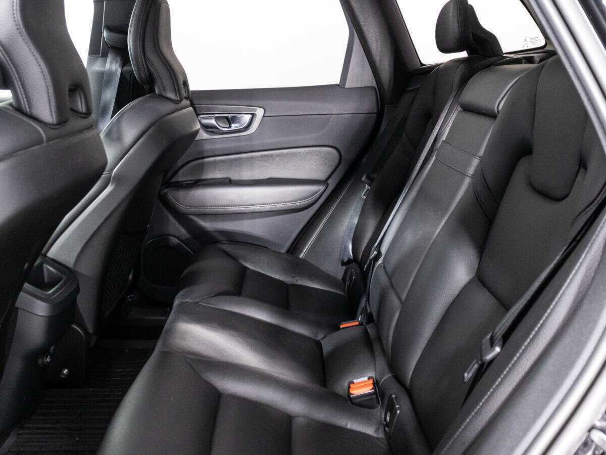 Купить Volvo XC60 с пробегом. Фото: #9