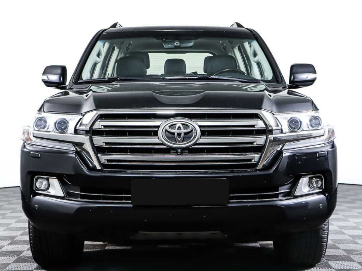 Купить Toyota Land Cruiser с пробегом. Фото: #1