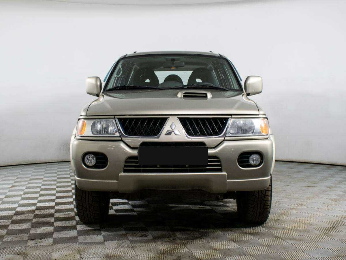 Купить Mitsubishi Pajero Sport с пробегом. Фото: #1