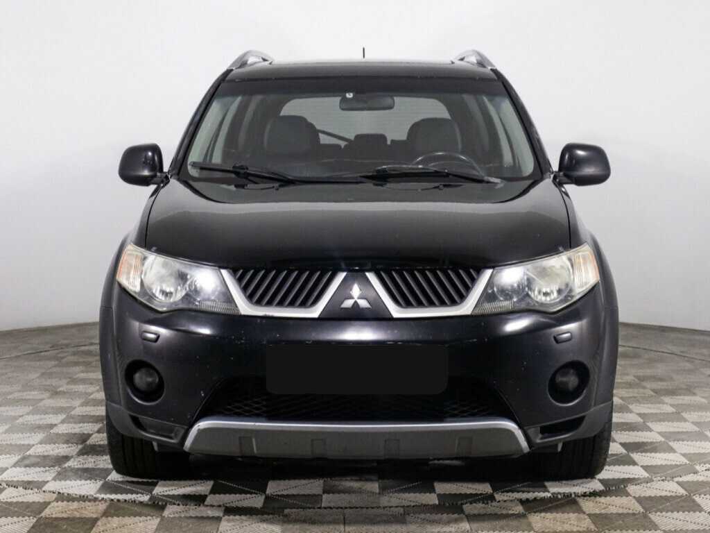 Купить Mitsubishi Outlander с пробегом. Фото: #1