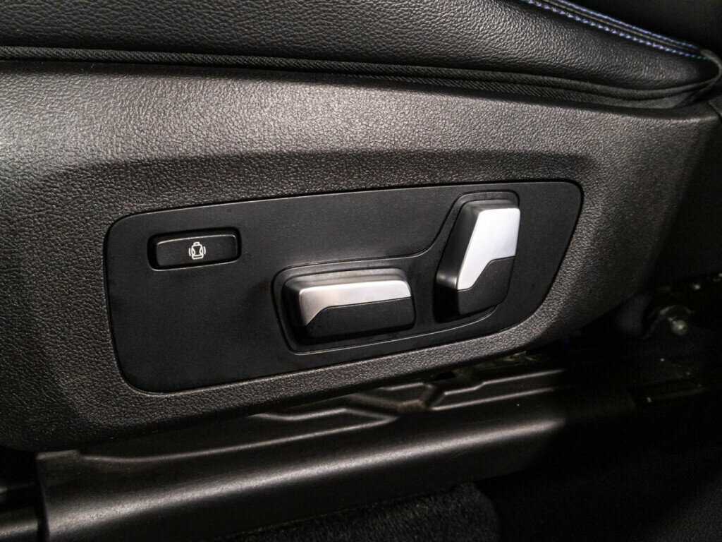 Купить BMW X4 с пробегом. Фото: #16