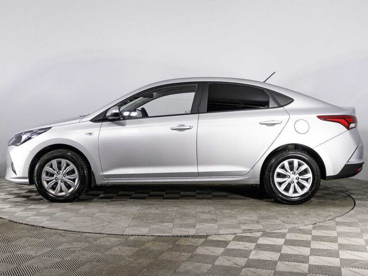 Купить Hyundai Solaris с пробегом. Фото: #7