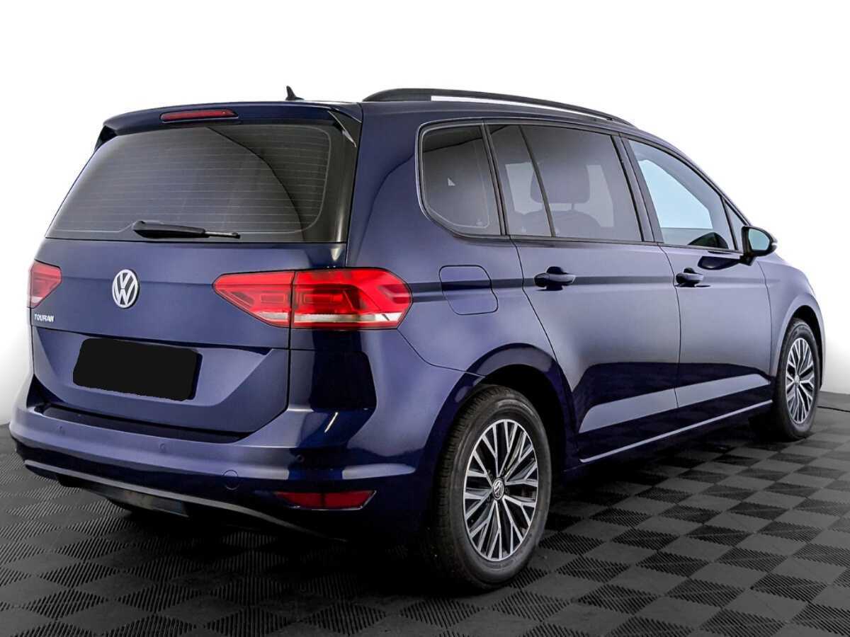 Купить Volkswagen Touran с пробегом. Фото: #4
