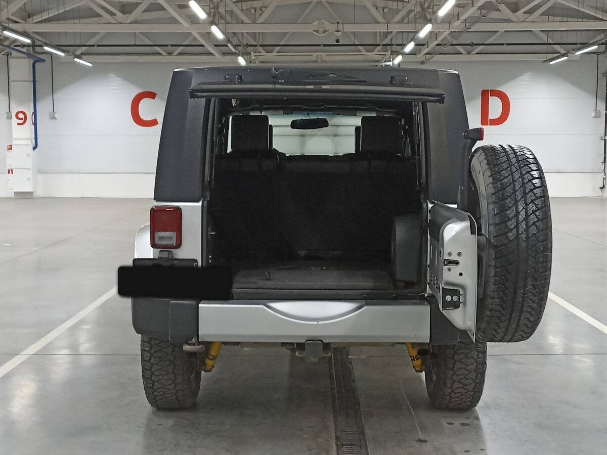 Купить Jeep Wrangler с пробегом. Фото: #9