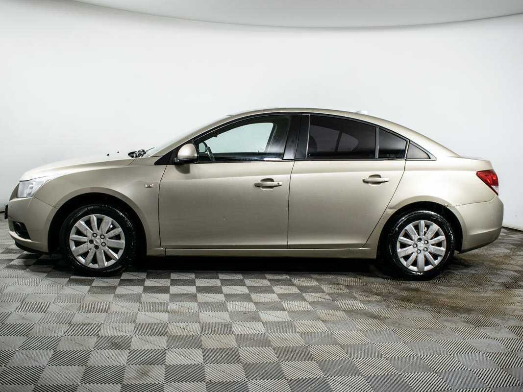 Купить Chevrolet Cruze с пробегом. Фото: #7