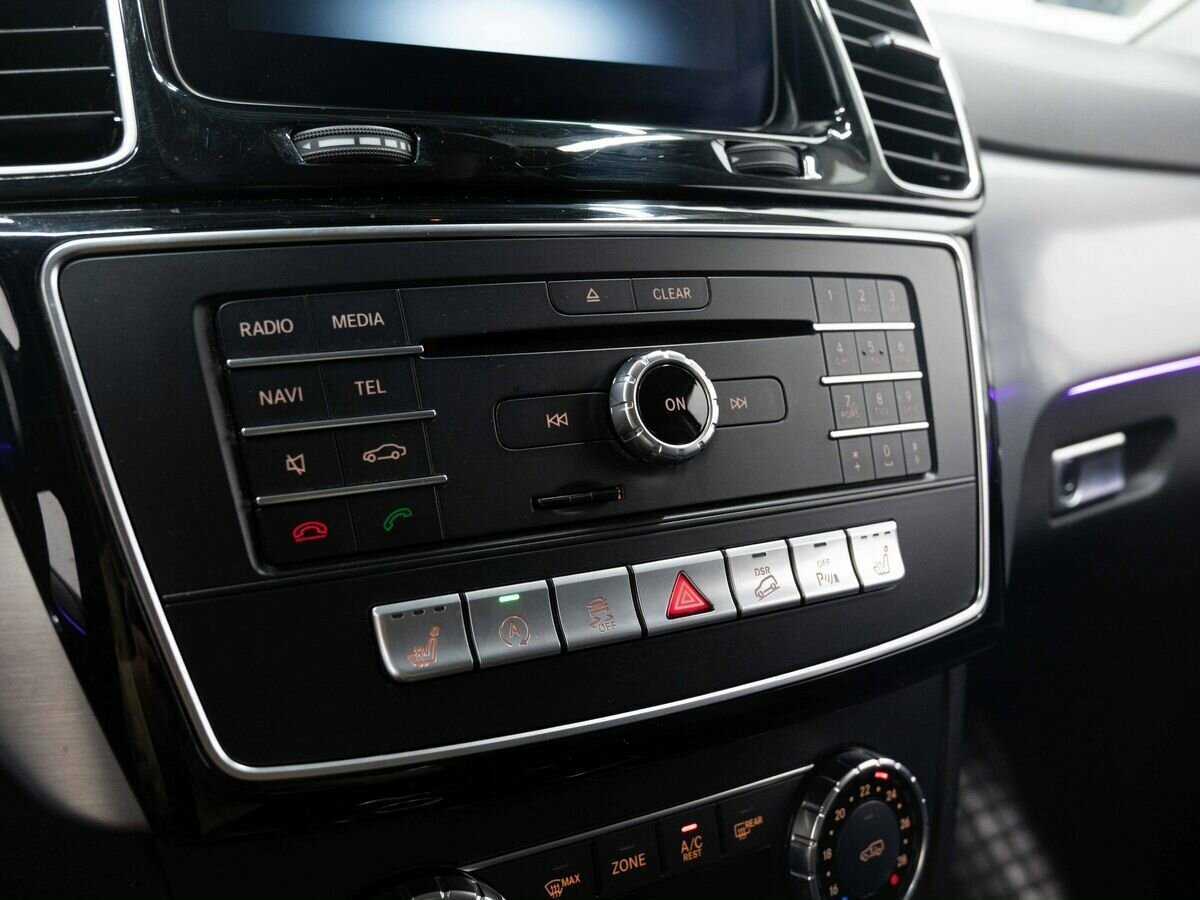 Купить Mercedes-Benz GLE с пробегом. Фото: #23