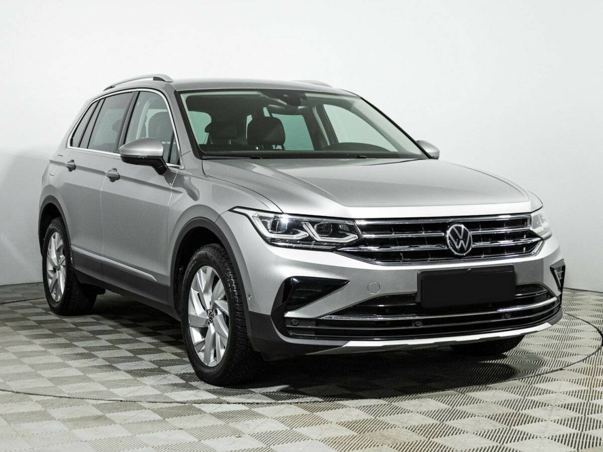 Купить Volkswagen Tiguan с пробегом. Фото: #2