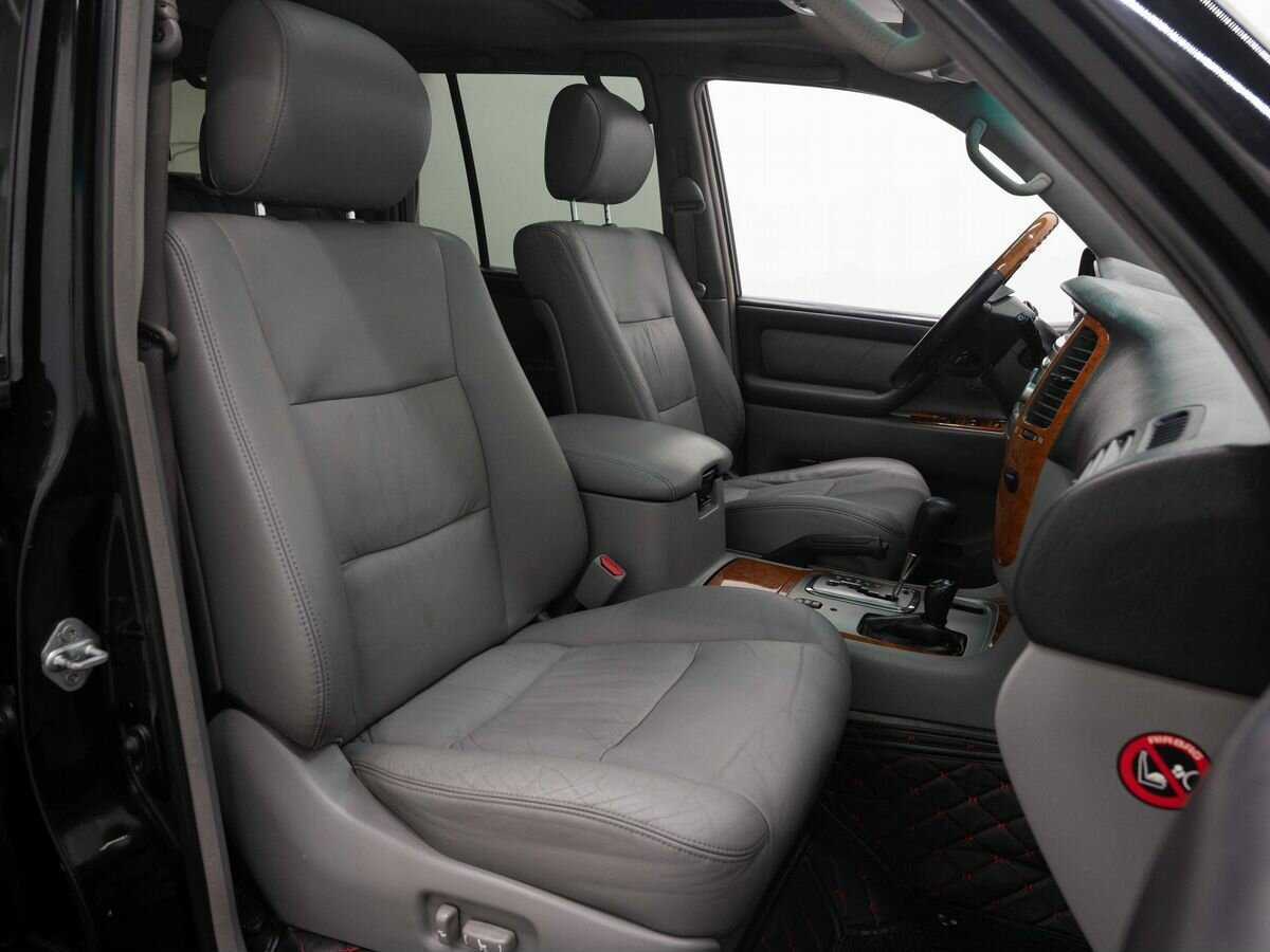 Купить Toyota Land Cruiser с пробегом. Фото: #12