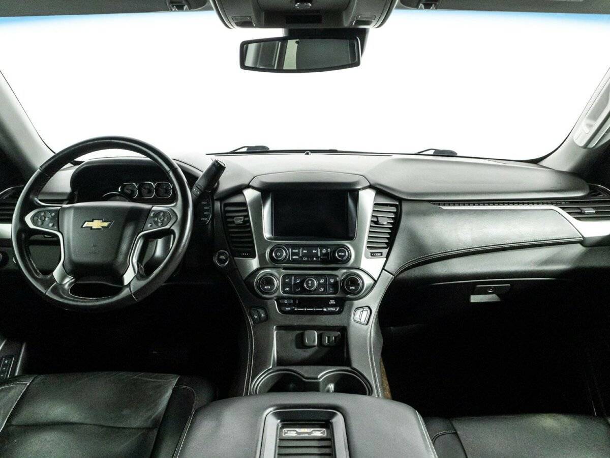 Купить Chevrolet Tahoe с пробегом. Фото: #10