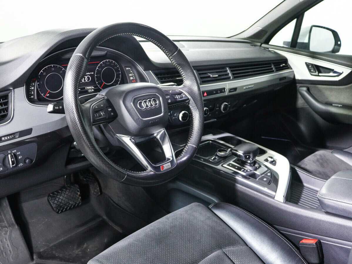 Купить Audi Q7 с пробегом. Фото: #10