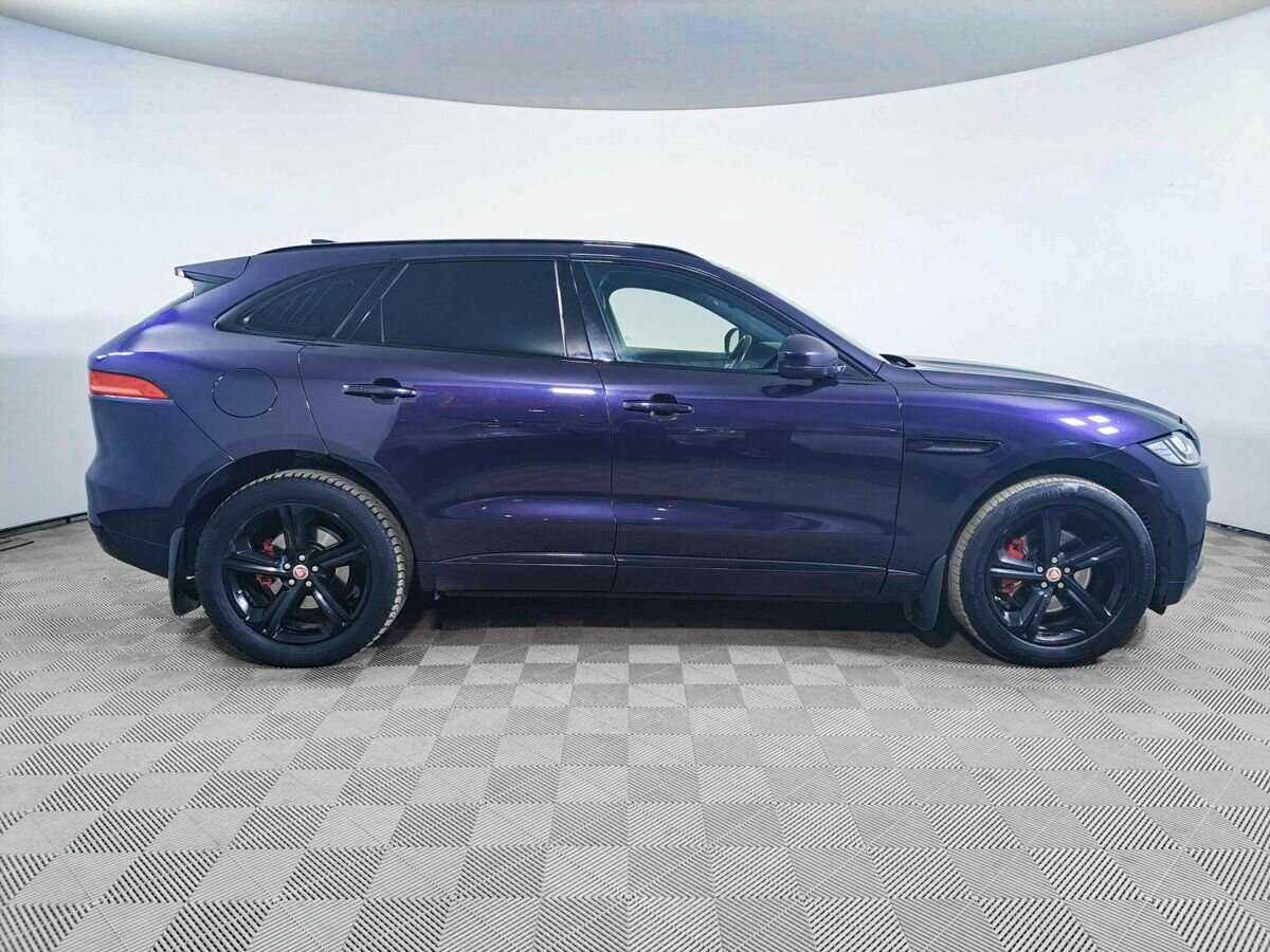 Купить Jaguar F-Pace с пробегом. Фото: #3