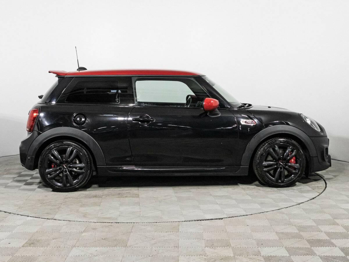 Купить Mini Hatch с пробегом. Фото: #3