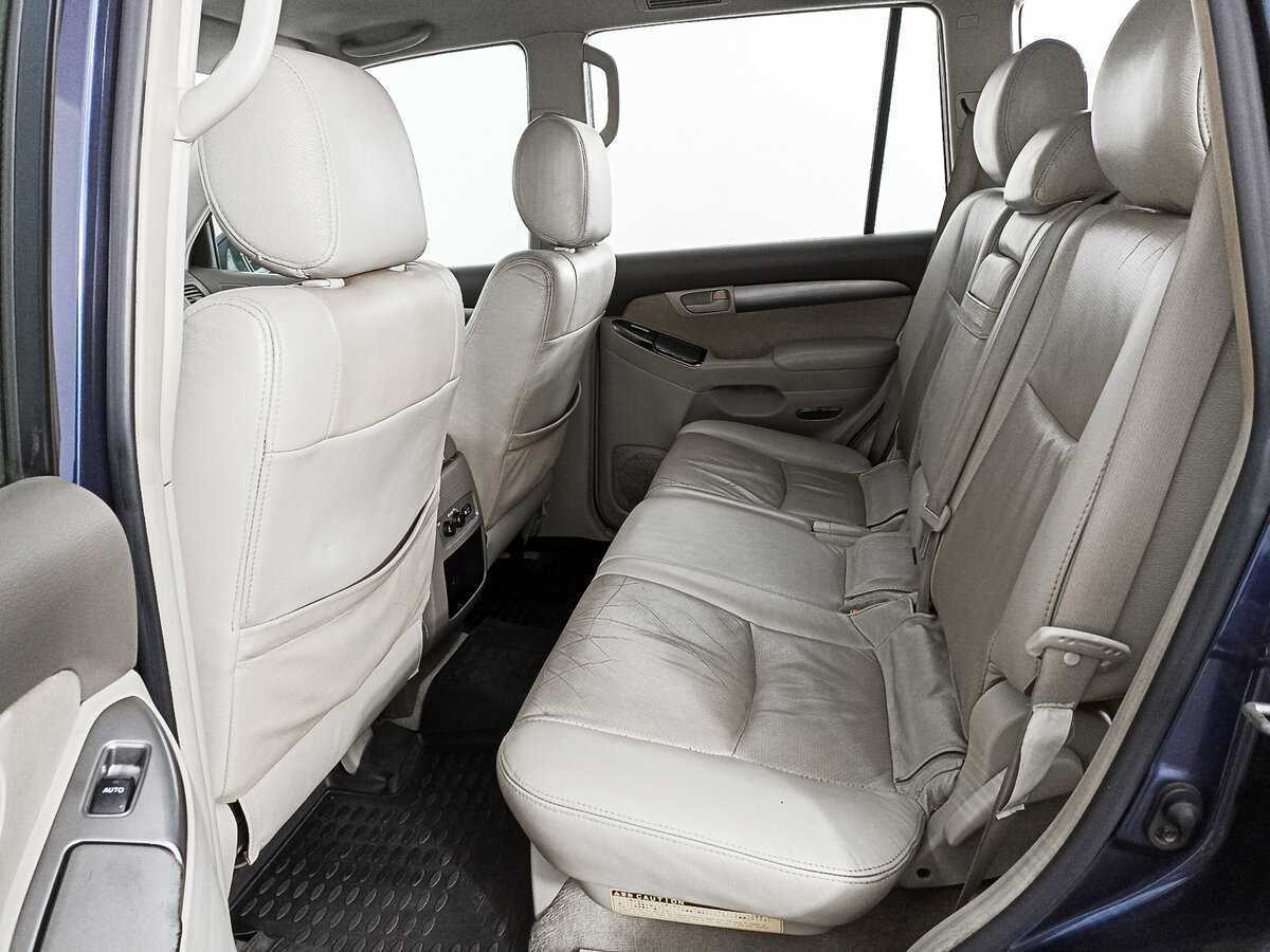 Купить Toyota Land Cruiser Prado с пробегом. Фото: #11
