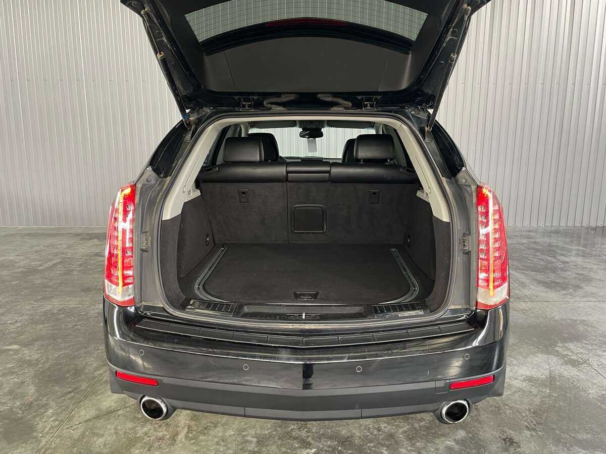 Купить Cadillac SRX с пробегом. Фото: #32