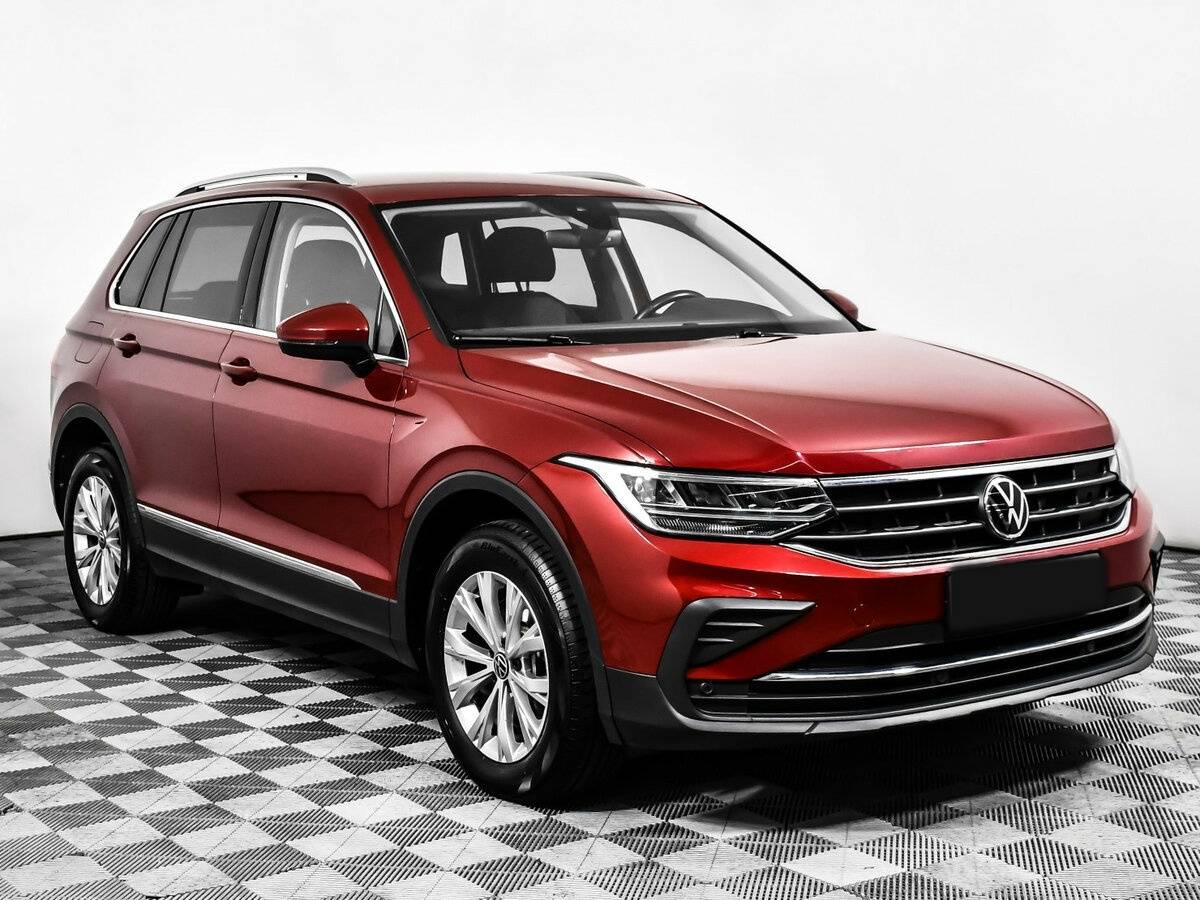 Купить Volkswagen Tiguan с пробегом. Фото: #2