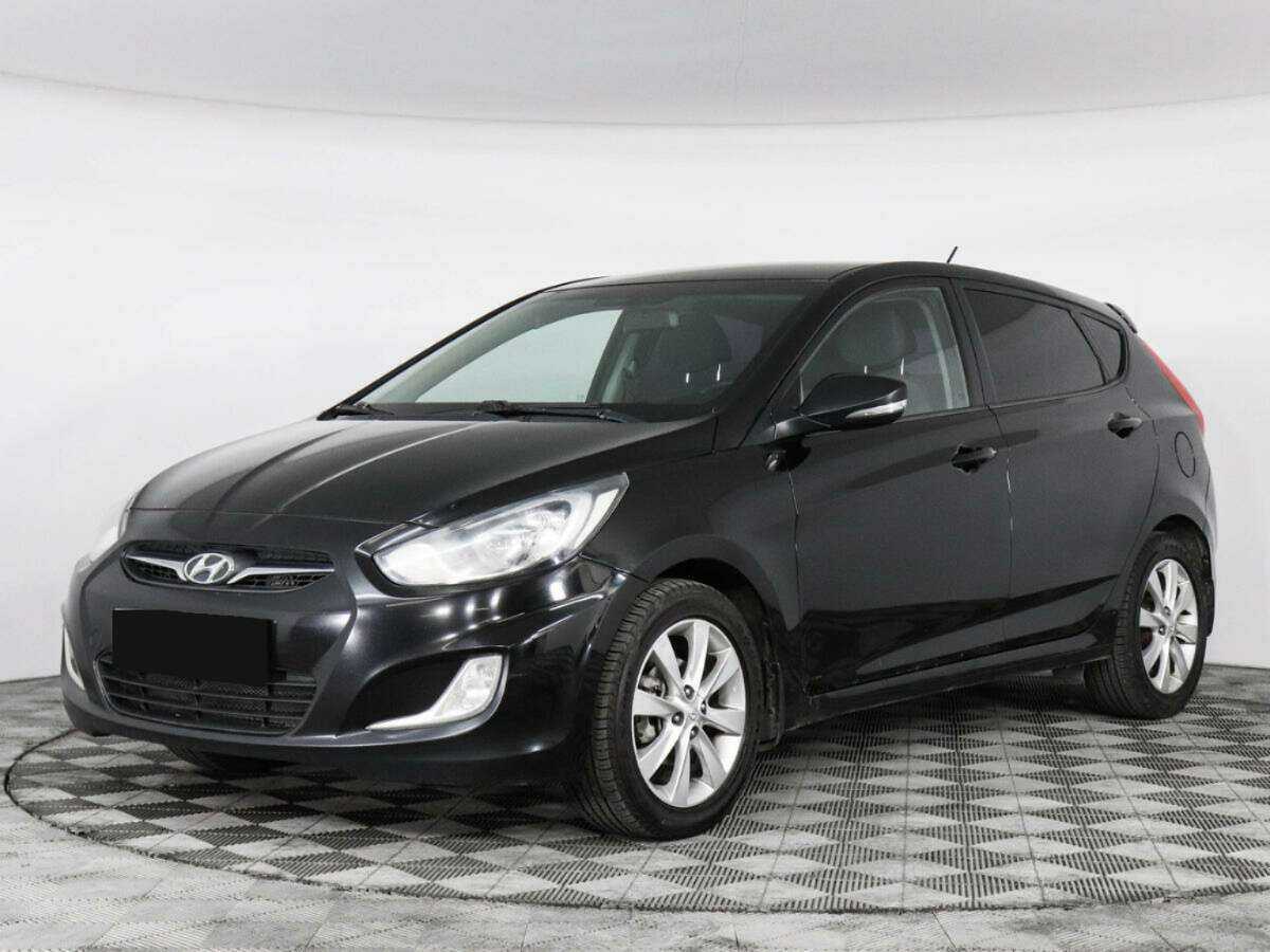Купить Hyundai Solaris с пробегом. Фото: #0