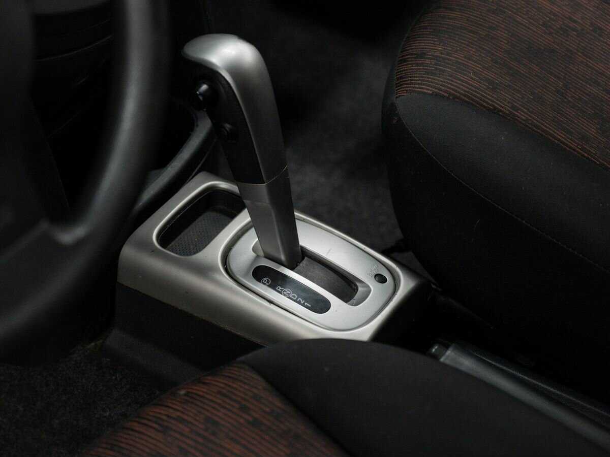 Купить Nissan Note с пробегом. Фото: #16
