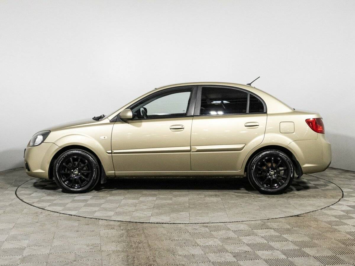 Купить Kia Rio с пробегом. Фото: #7
