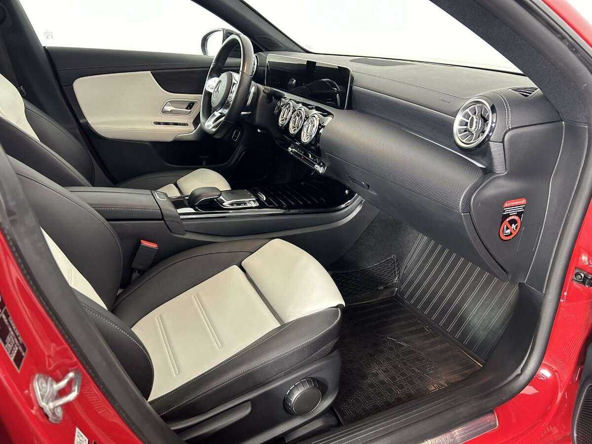 Купить Mercedes-Benz CLA с пробегом. Фото: #13