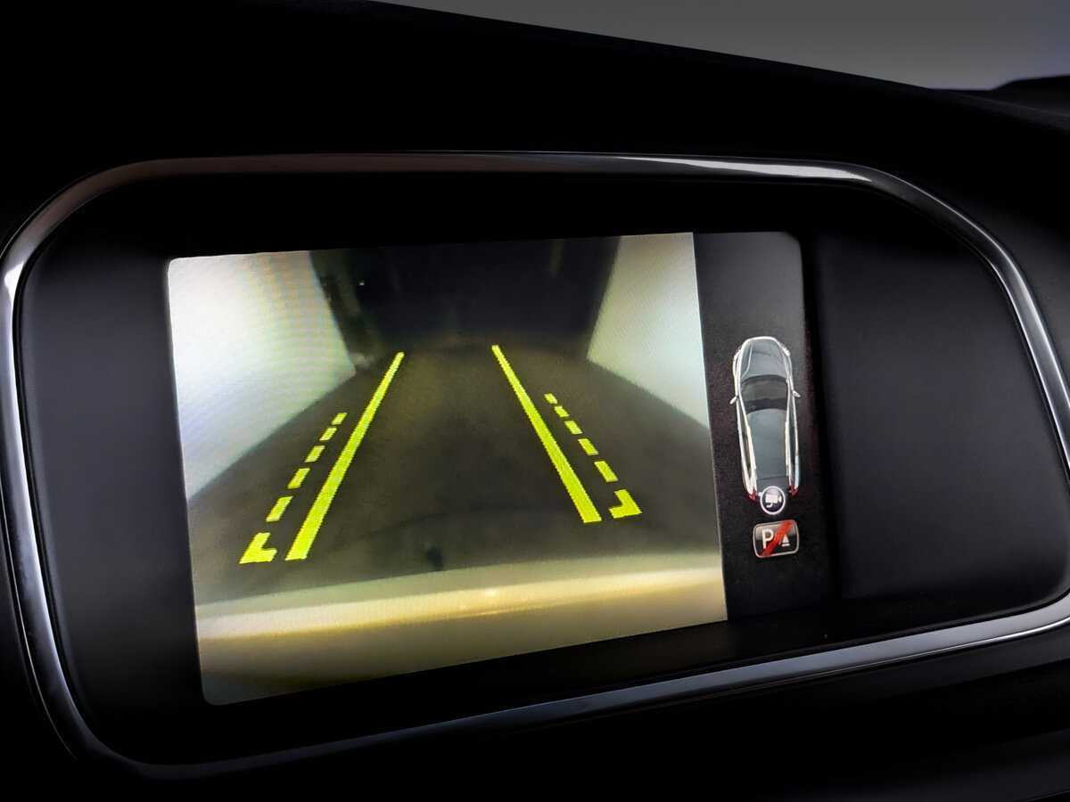 Купить Volvo V40 с пробегом. Фото: #25