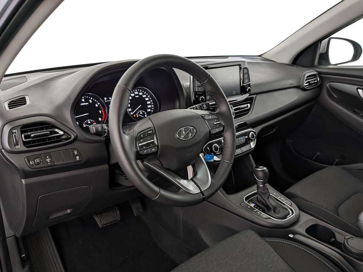 Купить Hyundai i30 с пробегом. Фото: #14