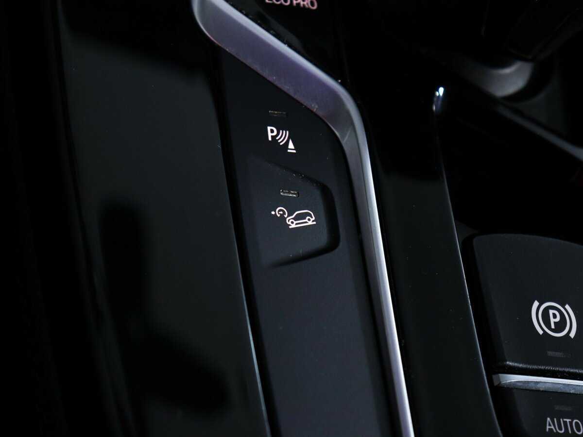 Купить BMW X4 с пробегом. Фото: #23