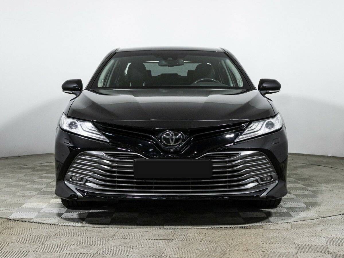 Купить Toyota Camry с пробегом. Фото: #1