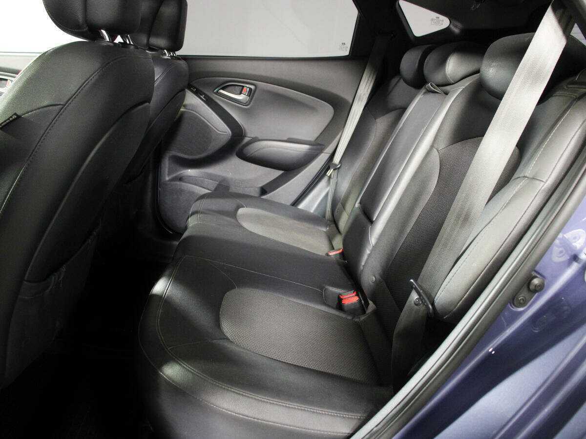 Купить Hyundai ix35 с пробегом. Фото: #9