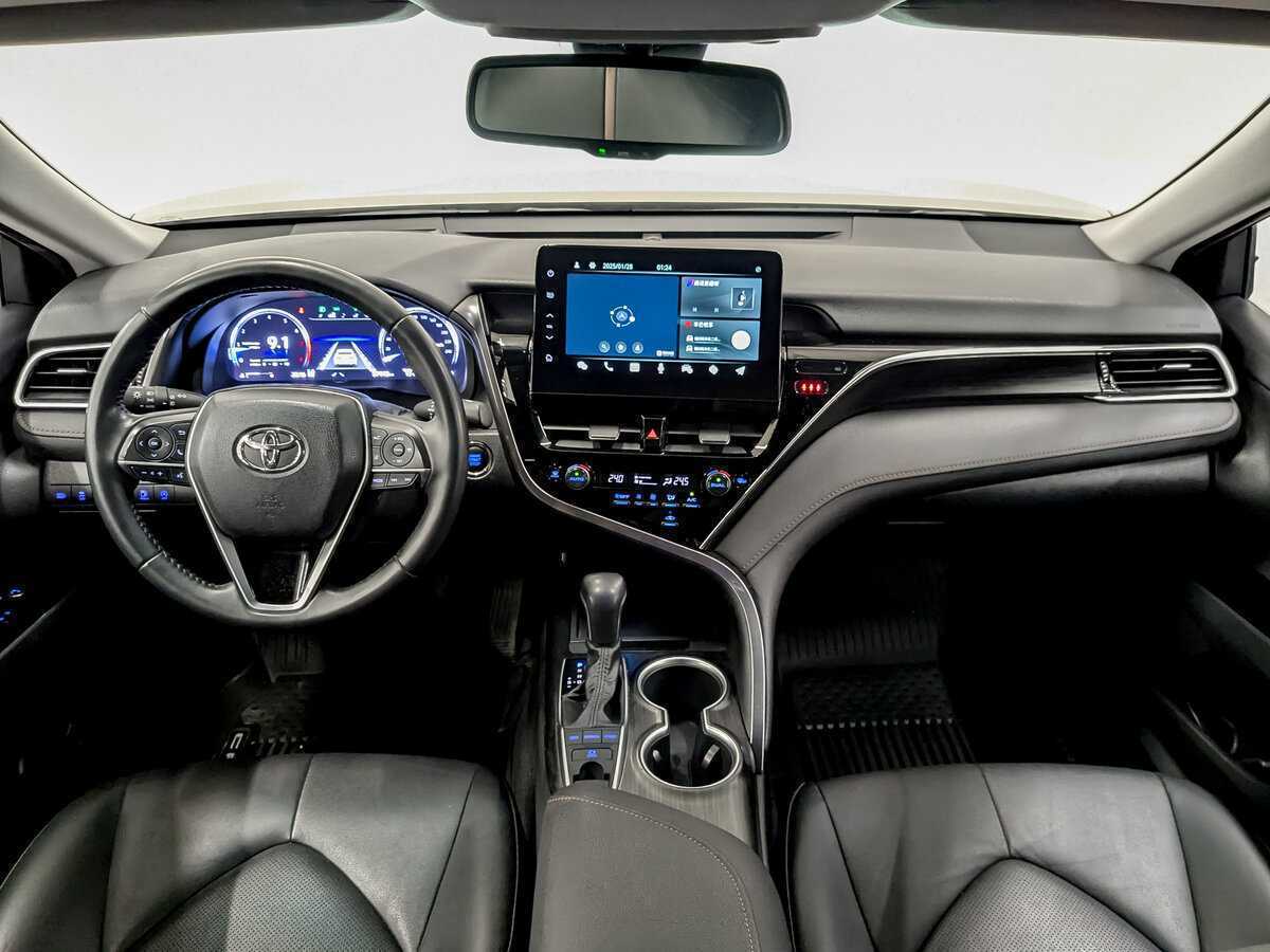 Купить Toyota Camry с пробегом. Фото: #13