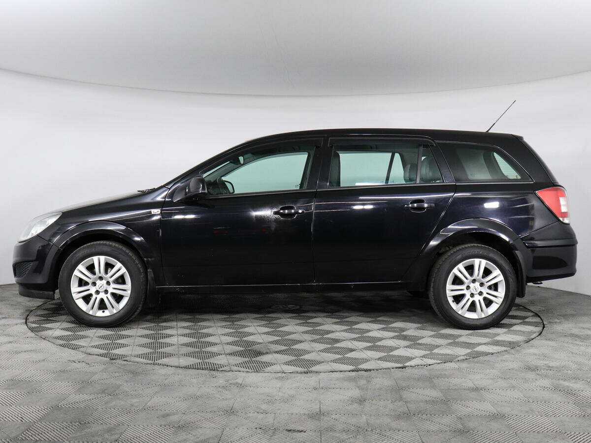 Купить Opel Astra с пробегом. Фото: #3