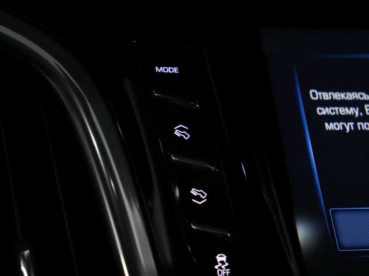 Купить Cadillac Escalade с пробегом. Фото: #24