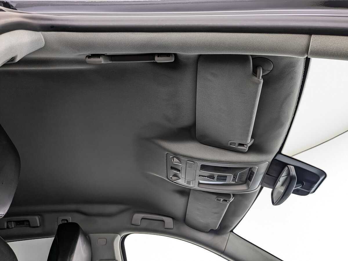 Купить Cadillac SRX с пробегом. Фото: #18