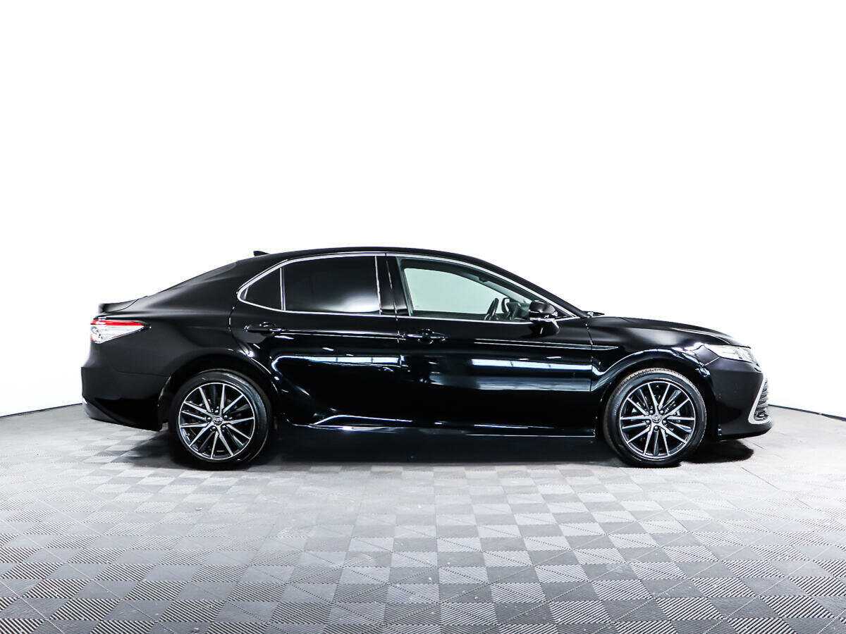 Купить Toyota Camry с пробегом. Фото: #3